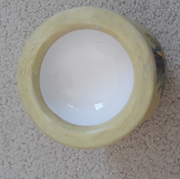 Lang Melting Pot Ceramic Wax Melter/Tart Warmer Iris Bouquet - 2 pieces - Picture 5 of 9